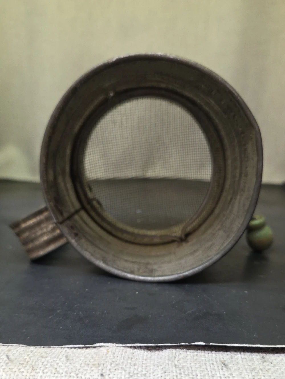 Vtg Bromwells Measuring Sifter 3 cup Guaranteed, Potato/ Rice Masher
